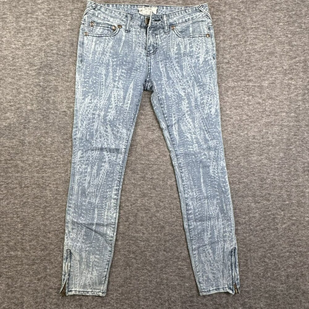 Free People Light Wash Pattern two tone Skinny Jeans Size 26 Cropped side zipper